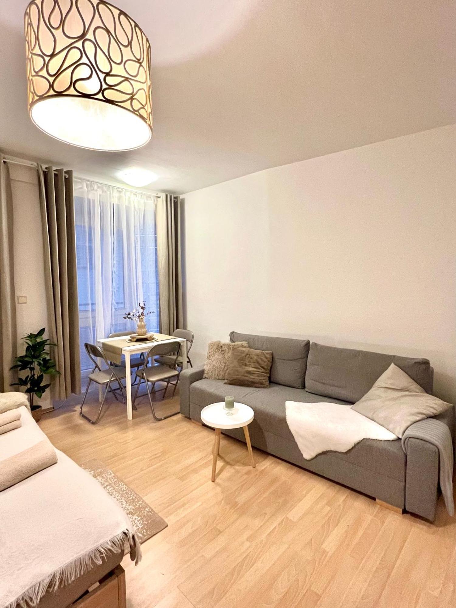 Apartment Simona - Old Town Bratislava Exterior photo